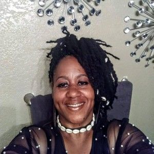 Meet your Posher, Rhonda